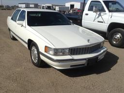 1996 Cadillac DeVille Sedan Car