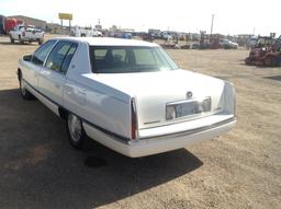 1996 Cadillac DeVille Sedan Car