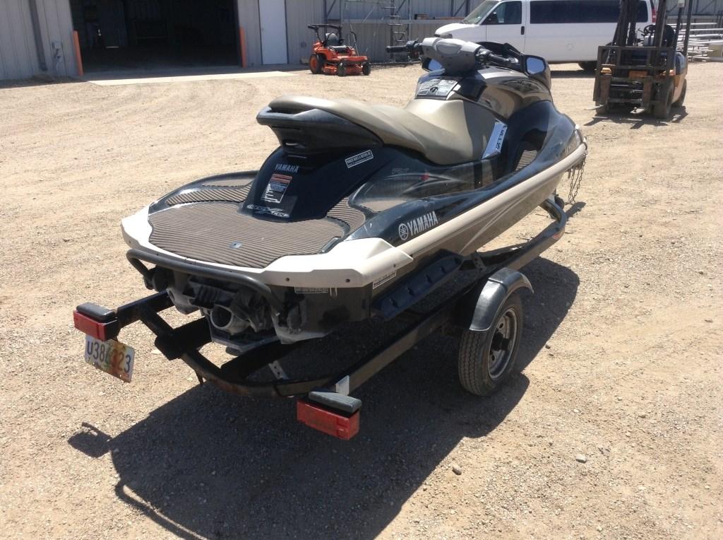 2010 Yamaha FX HO Wave Runner Jet Ski