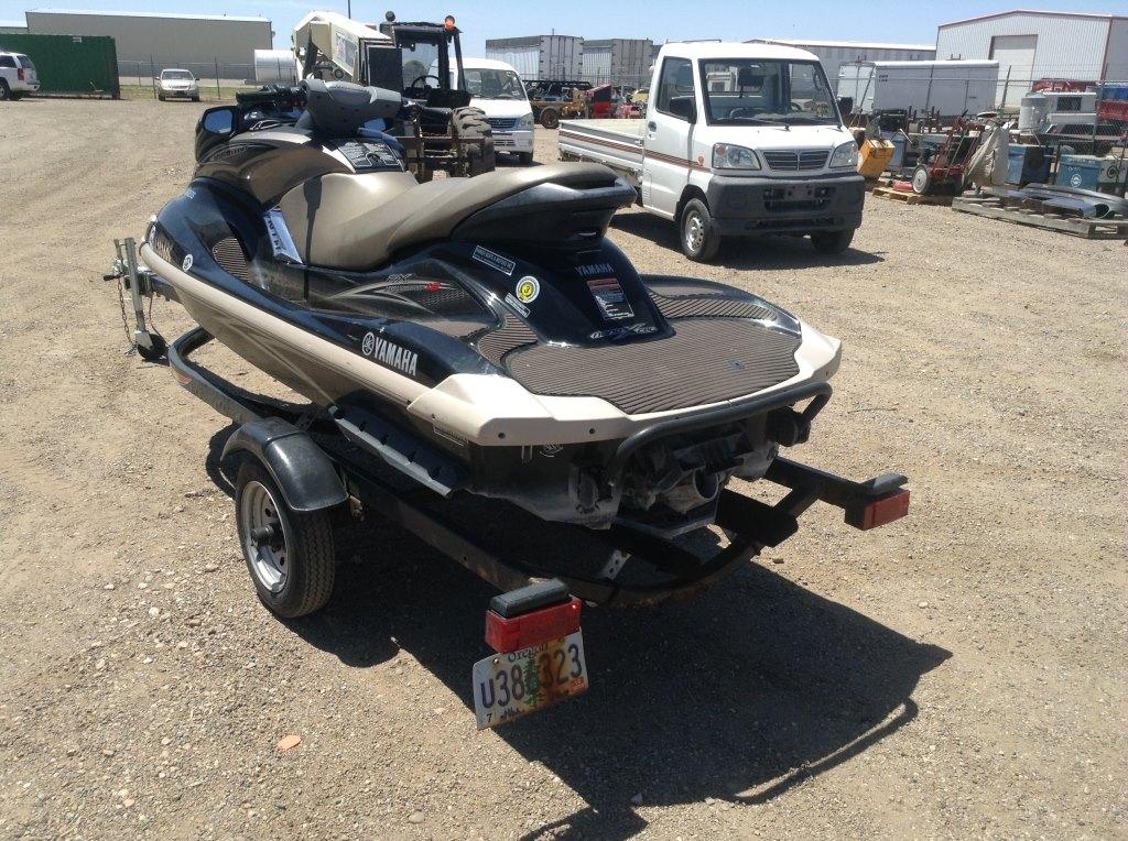 2010 Yamaha FX HO Wave Runner Jet Ski