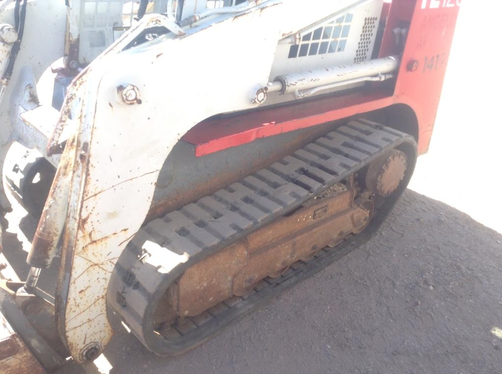 Takeuchi TL126 Skid Steer On Tracks