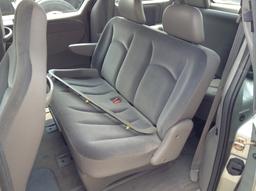 2003 Dodge Caravan Mini-Van