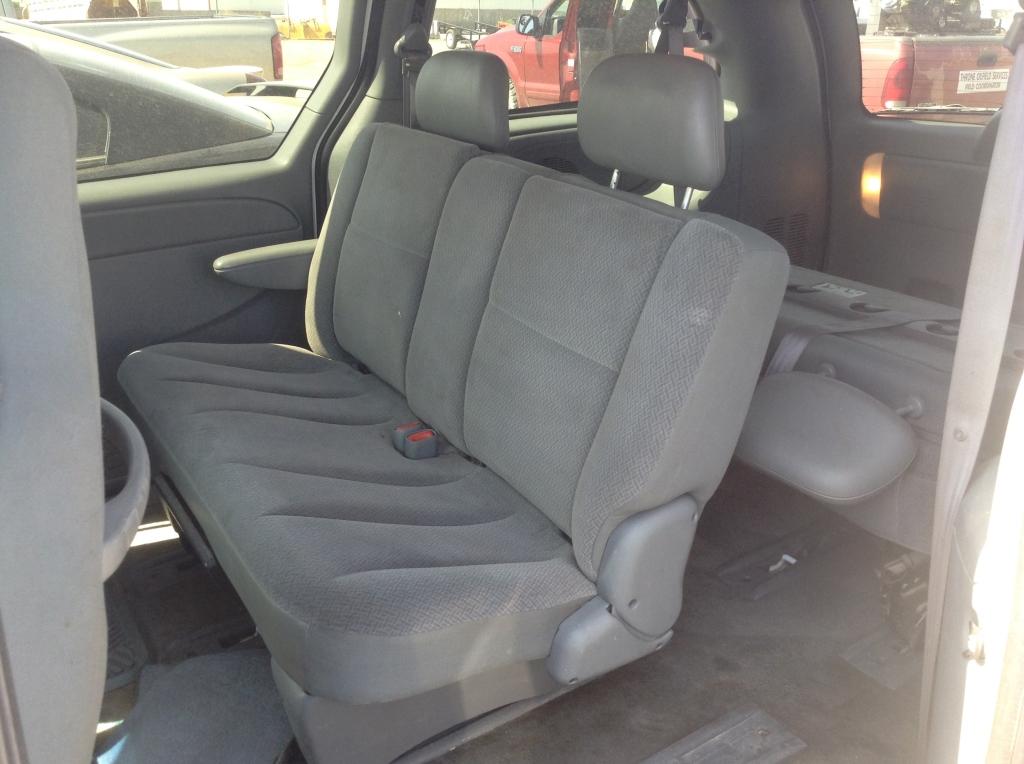 2005 Dodge Grand Caravan Mini-Van