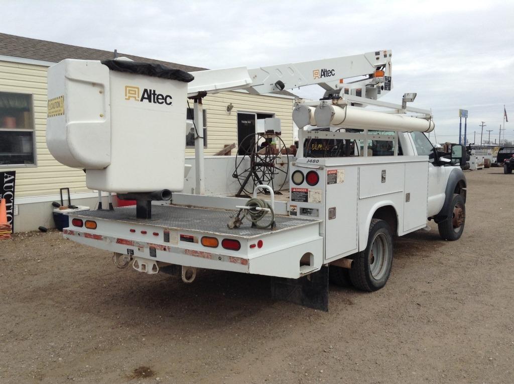 2011 Ford F450 Single Cab Service Bucket Truck 4x4 V8 , Fuel Type: G , Transmission: Automatic , Col