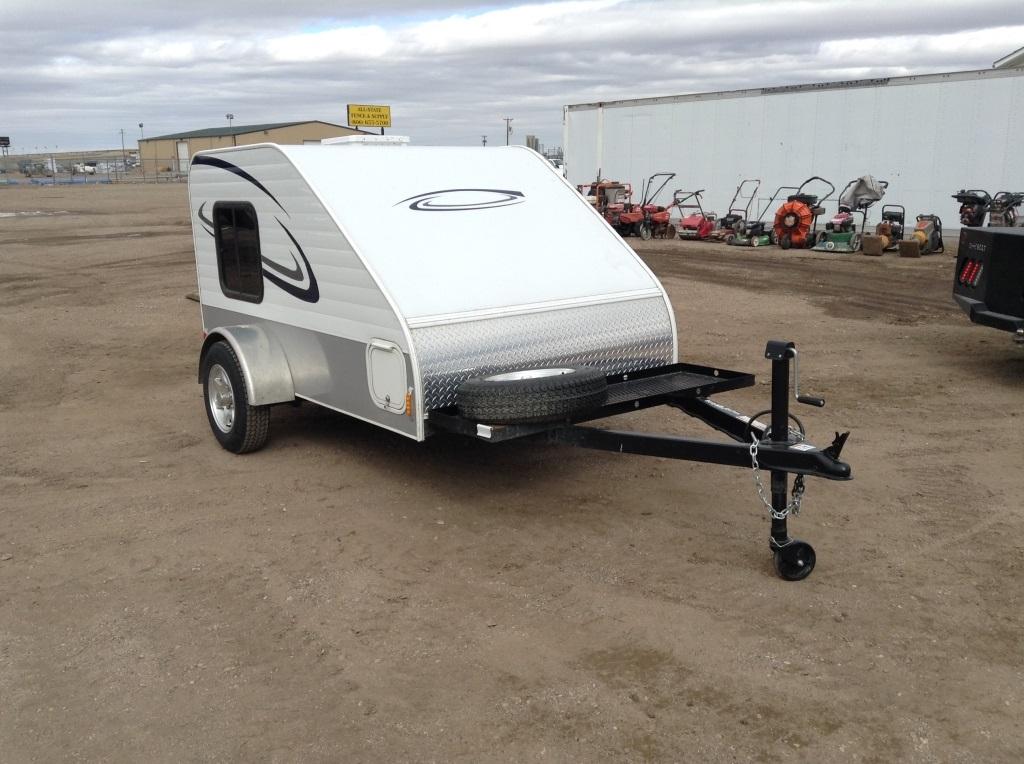 2011 Pleasant Valley Teardrop Camper Length: 8' , Single Axle , 2'' Bumper Pull , Color: White , VIN