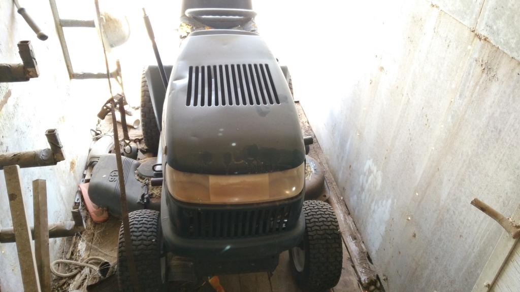 "Shopmade Enclosed Landscape Trailer , Length: 12' , Tandem , Bumper Hitch , Color: White *NO TITLE*
