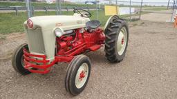 Ford Utility Tractor Engine Type: 4 Cyl , Fuel Type: G , Transmission Type:
