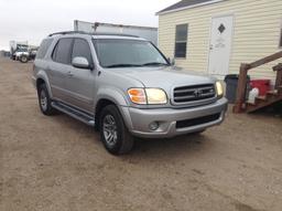 2004 Toyota Sequoia SUV SUV RWD V8, 4.7L , Fuel Type: G , Transmission: A4