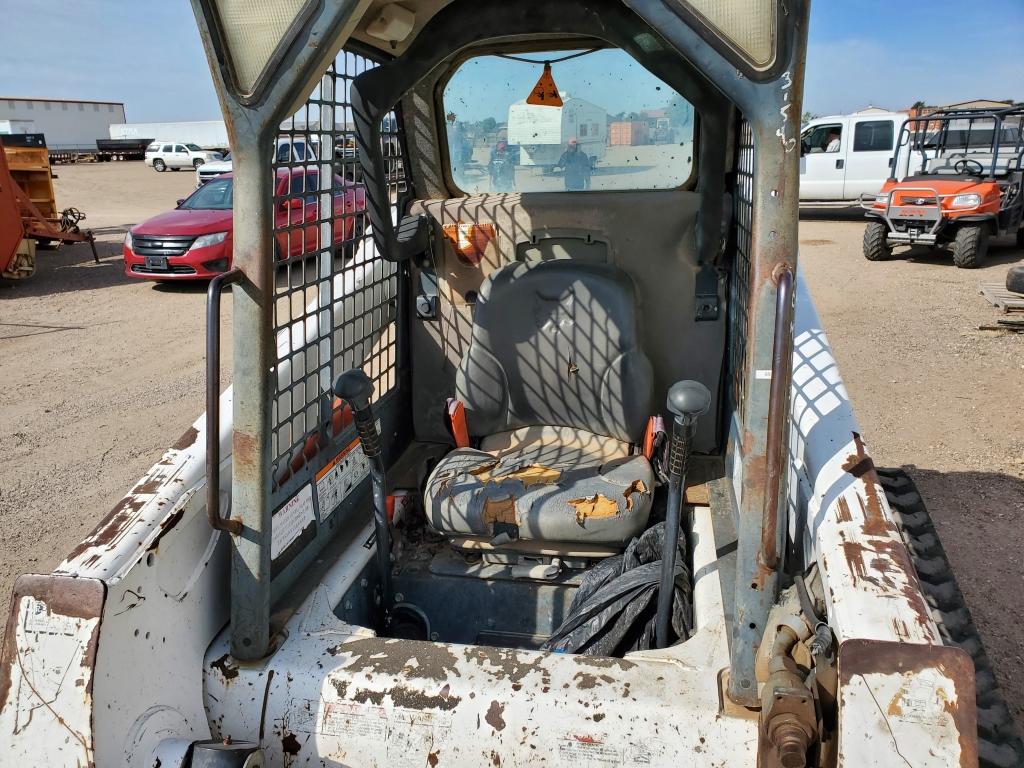 Bobcat T250 Skid Steer On Tracks