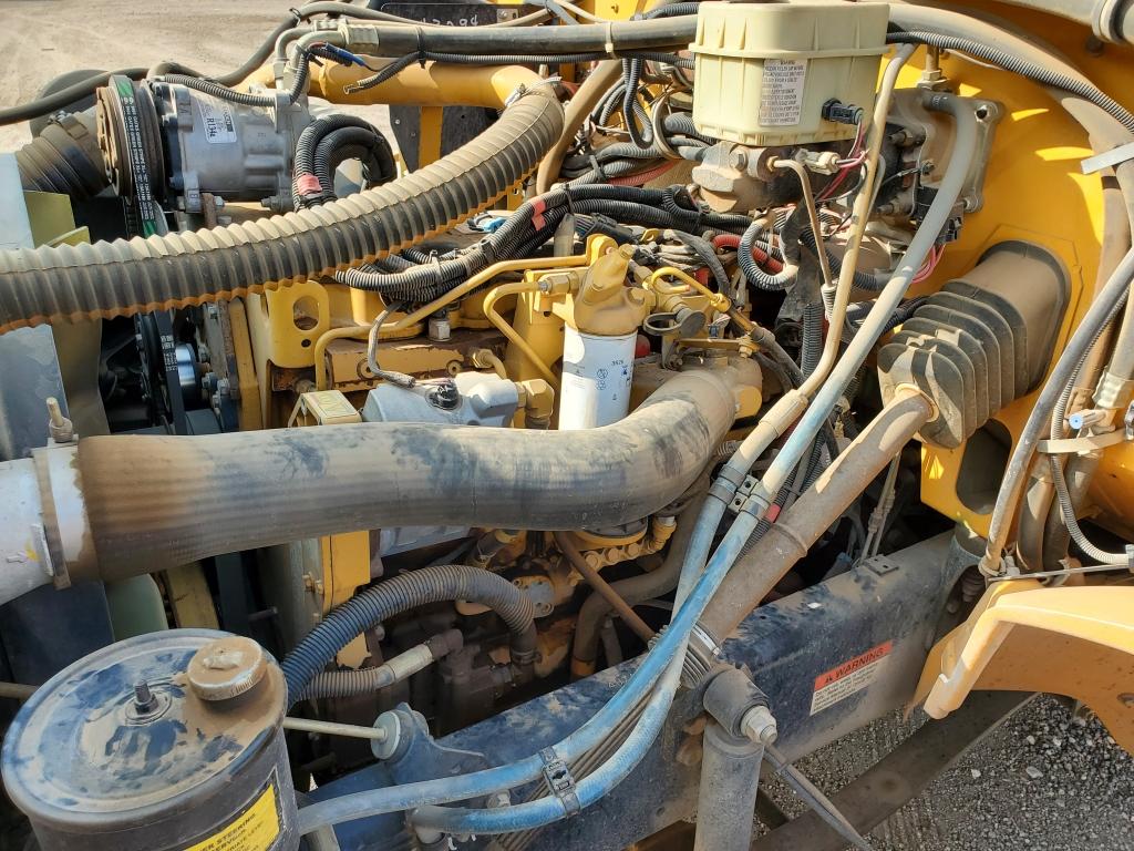 2005 Thomas Built 47 Passenger School Bus