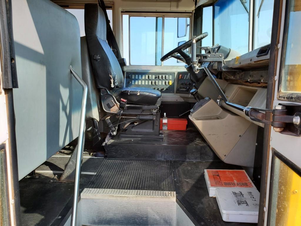 2005 Thomas Built 47 Passenger School Bus