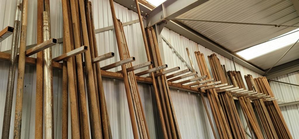 (127) Approximately Well Shaft In Wall Rack