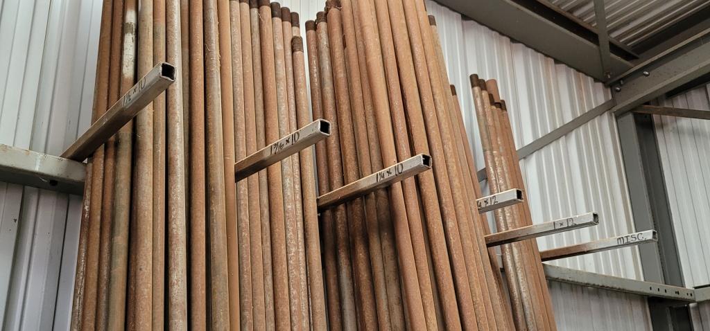 (127) Approximately Well Shaft In Wall Rack