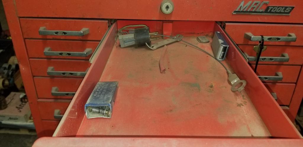 Mac Tool Cabinet W/contents Assorted Tools