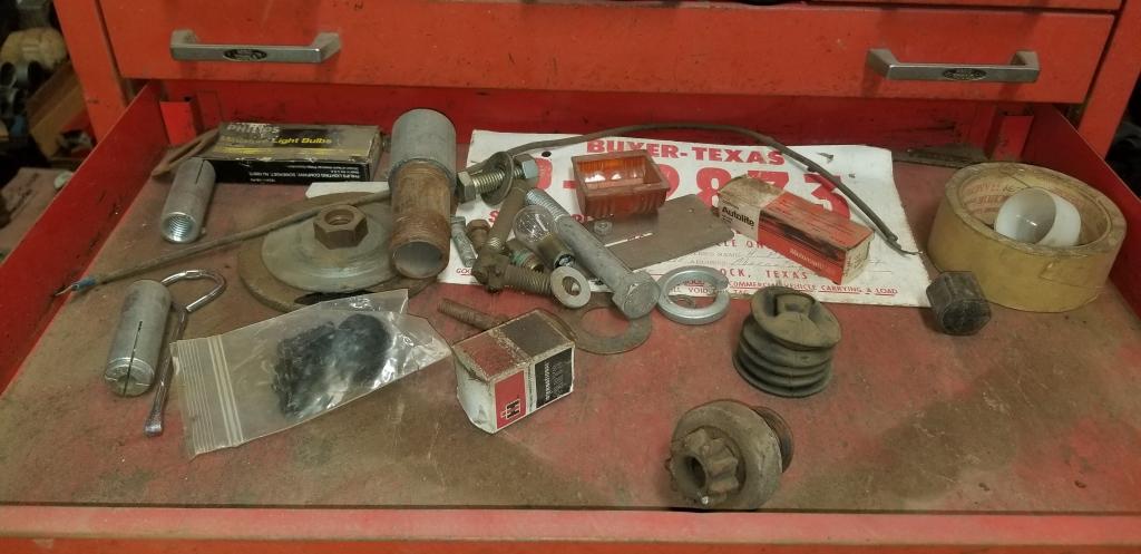 Mac Tool Cabinet W/contents Assorted Tools