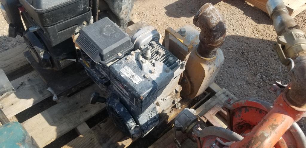 Monarch 2" Pump W/ Briggs & Straton Engine