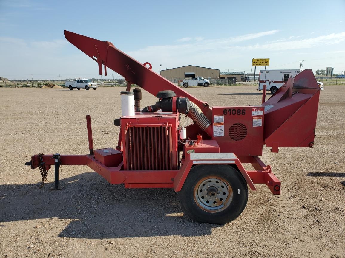 Bandit 1690 Drum Wood Chipper on Trailer