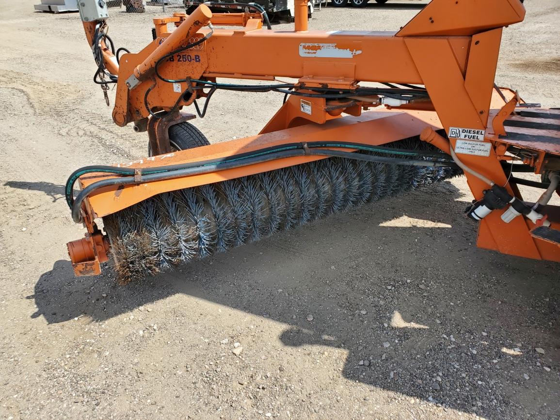 Broce BB250B Broom