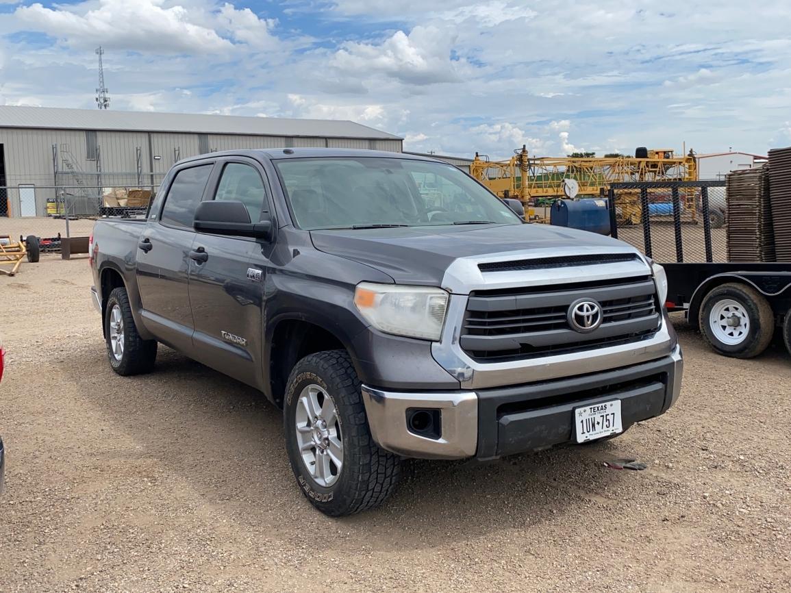 2014 Toyota Tundra SR5 Crew Max 4D SR5 FFV