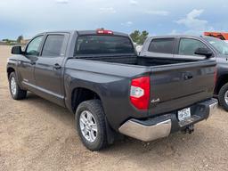 2014 Toyota Tundra SR5 Crew Max 4D SR5 FFV
