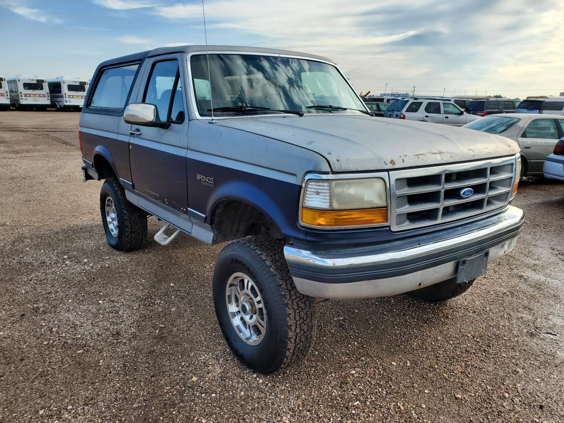 1992 Ford Bronco Custom  SUV 2D