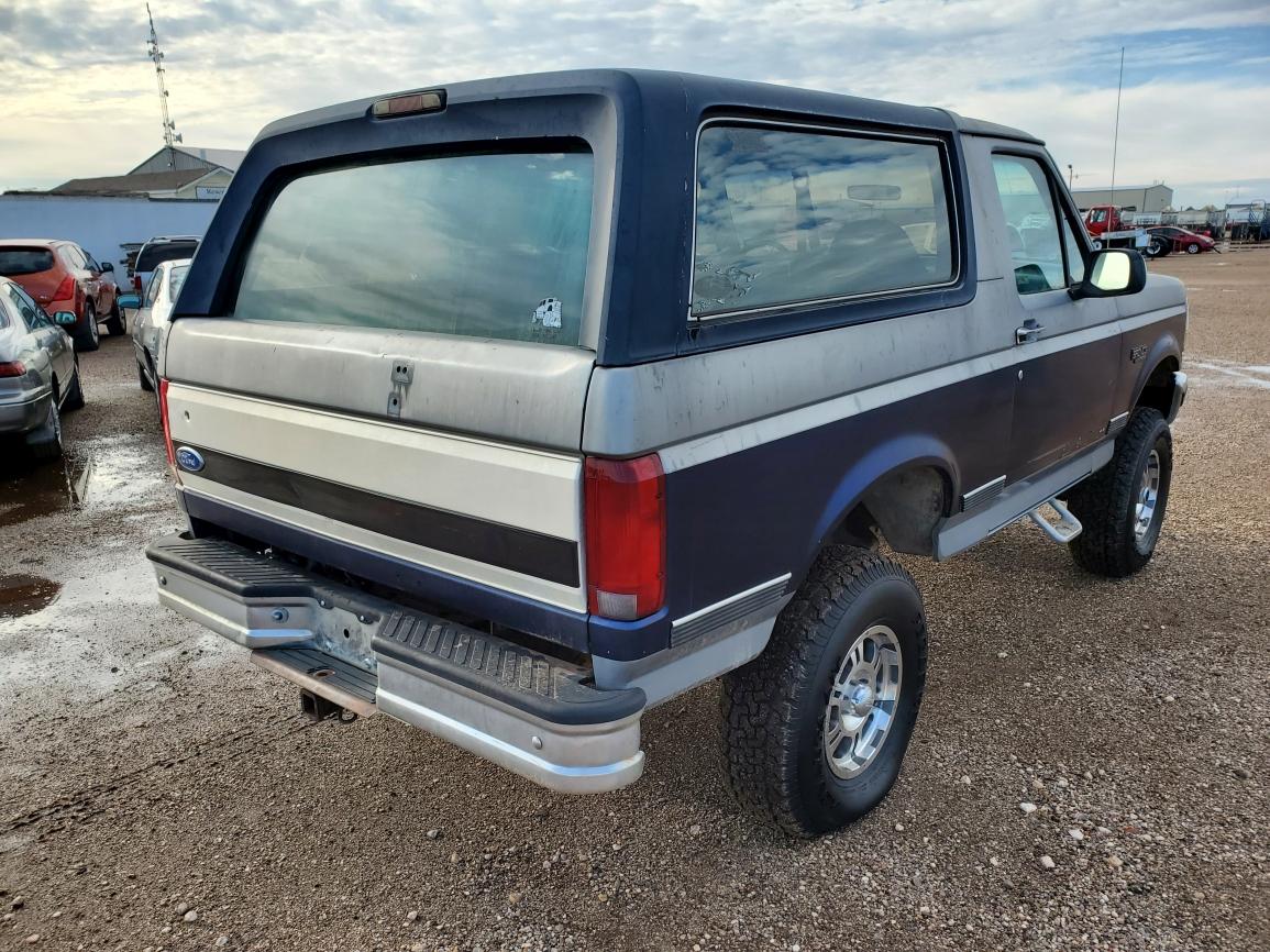 1992 Ford Bronco Custom  SUV 2D