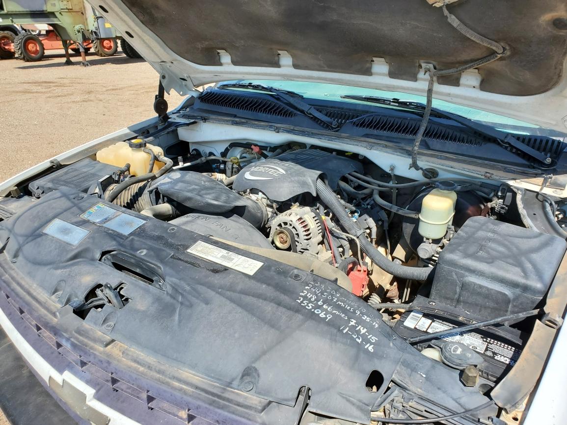 2001 Chevrolet Silverado 1500 Base  Extended Cab 4D Base Flatbed