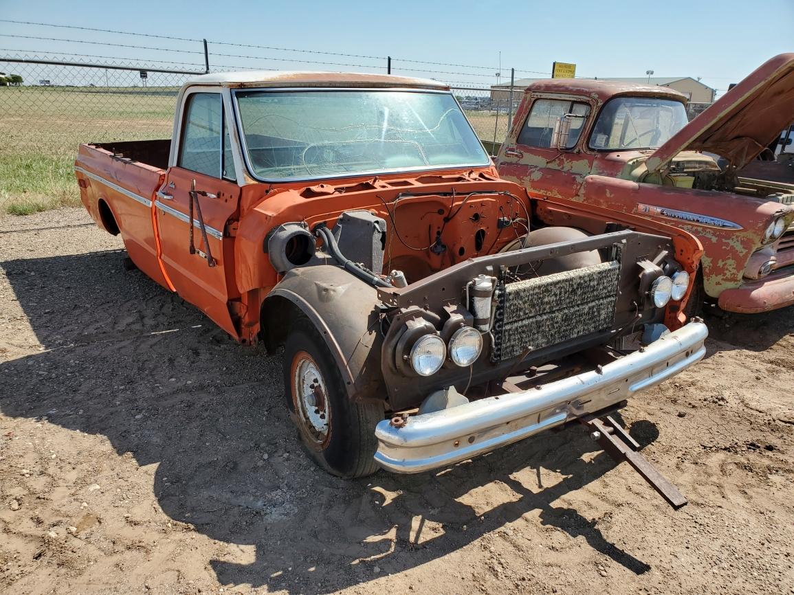 Chevrolet Custom