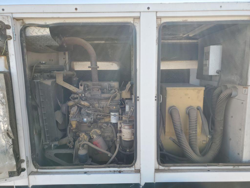 2000 MGS Generator Trailer