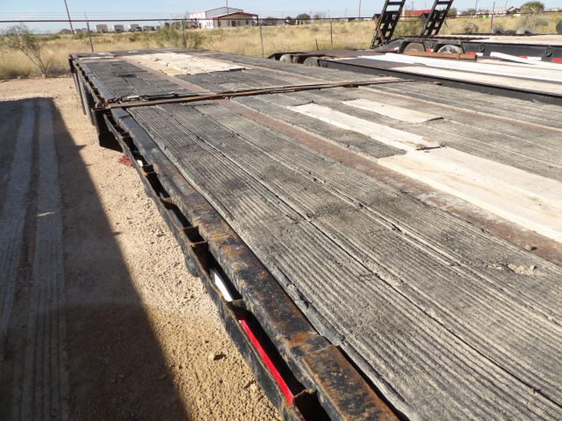 1995 Trail King T/A Step Deck Trailer