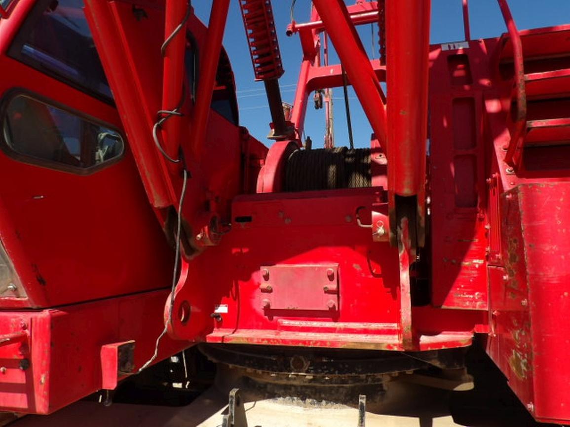 2008 Manitowoc 10000 Crawler Crane
