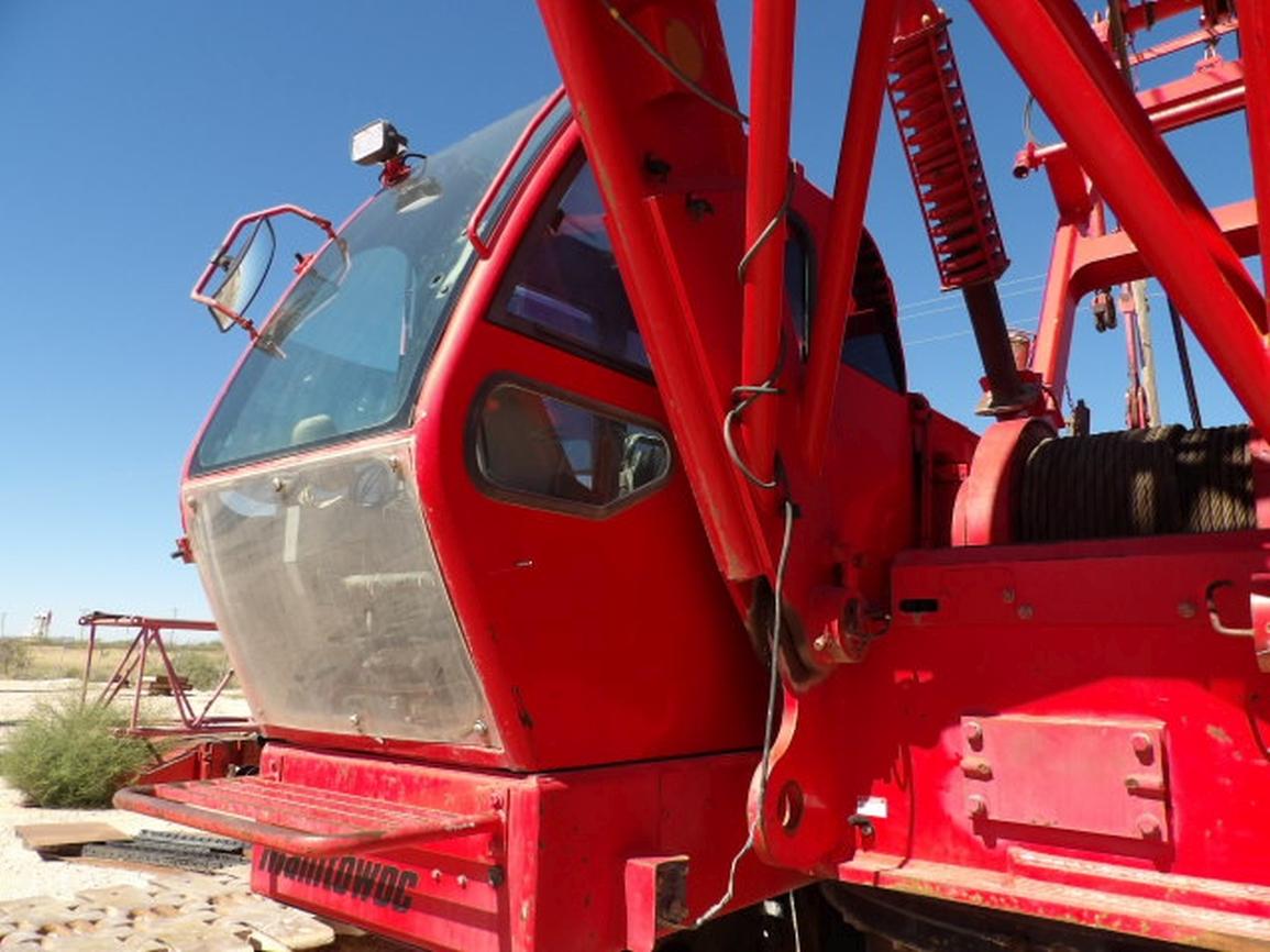 2008 Manitowoc 10000 Crawler Crane