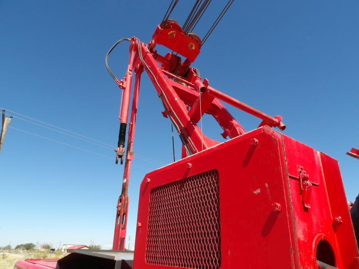 2008 Manitowoc 10000 Crawler Crane
