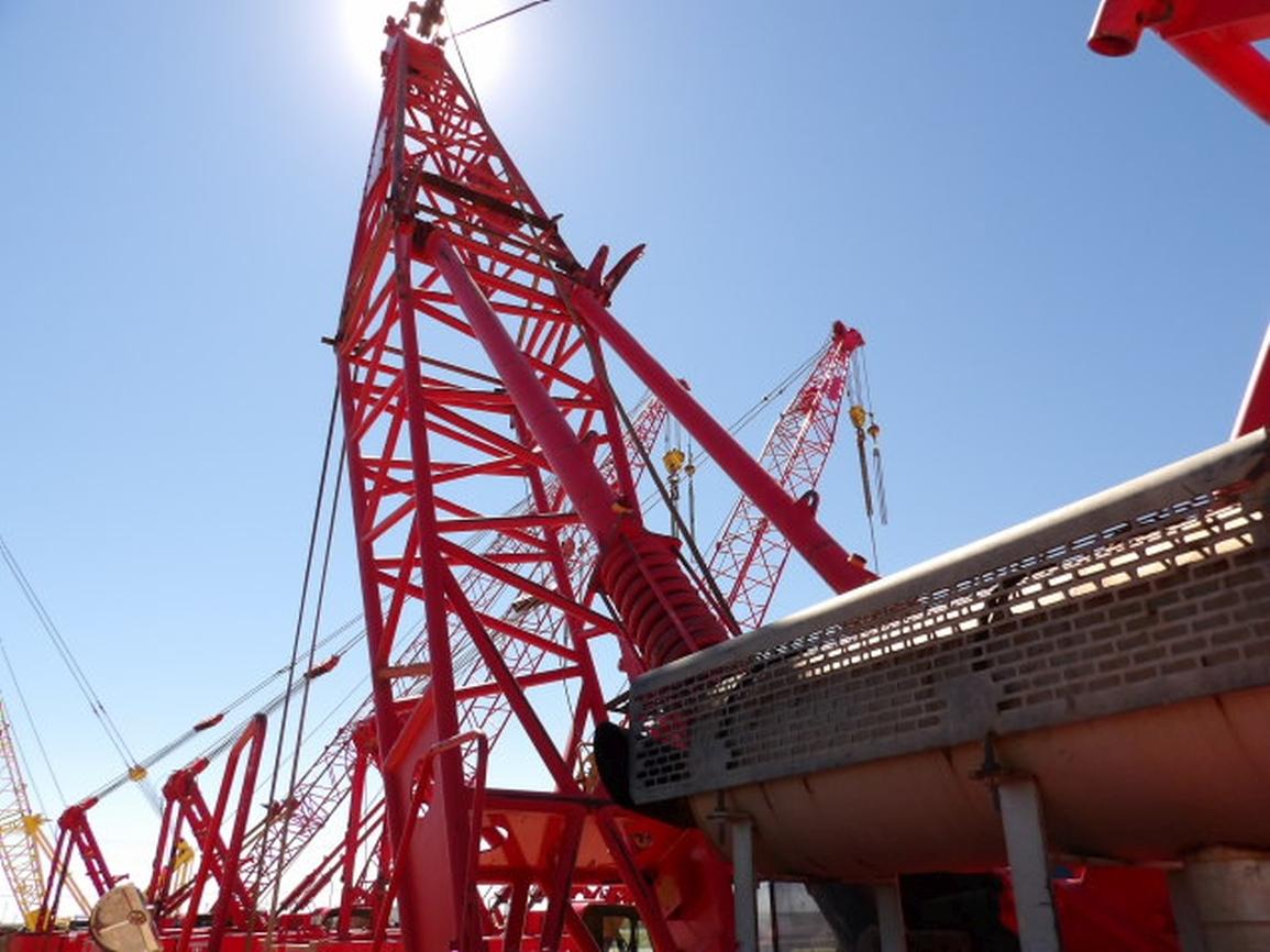 2008 Manitowoc 10000 Crawler Crane
