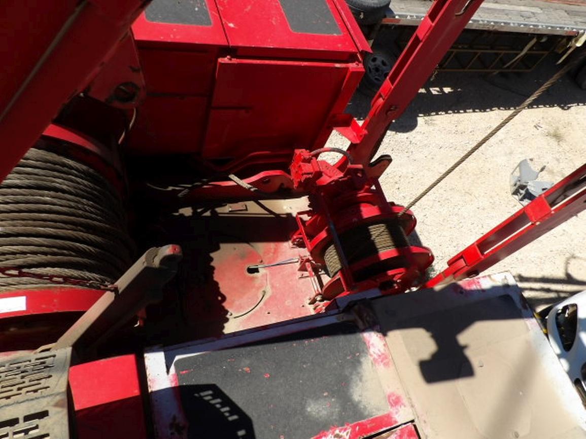 2008 Manitowoc 10000 Crawler Crane