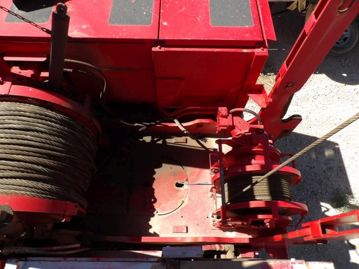 2008 Manitowoc 10000 Crawler Crane