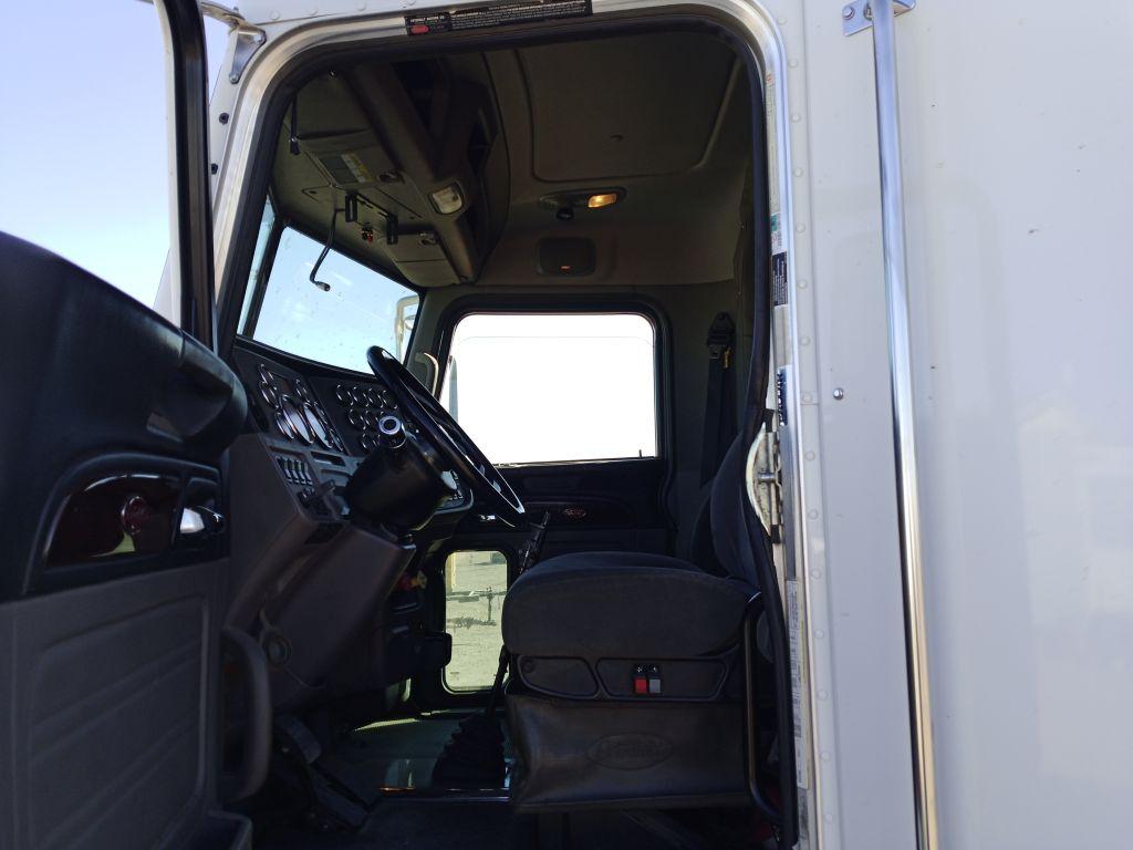 2012 Peterbilt  386  Tandem Axle Dual Truck Tractor