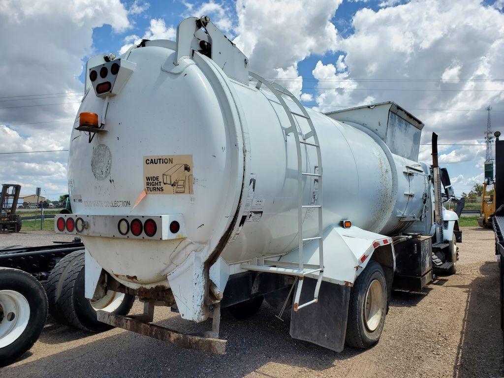 2010 International 7400