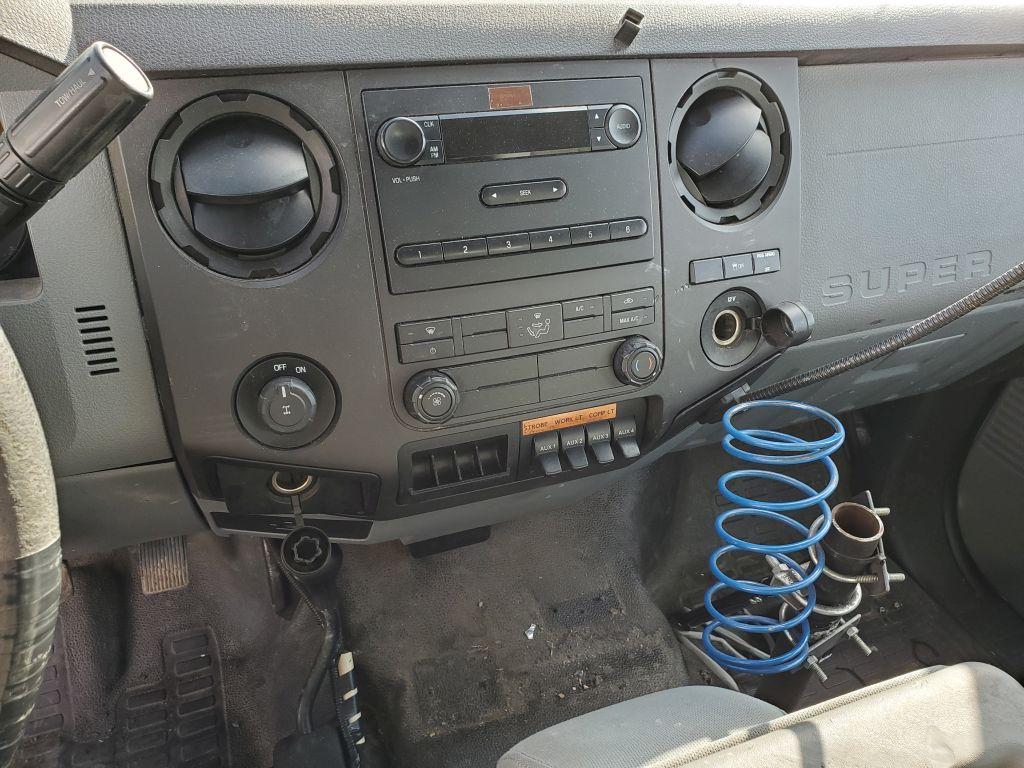 2011 Ford F250 Super Duty XL Regular Cab 2D