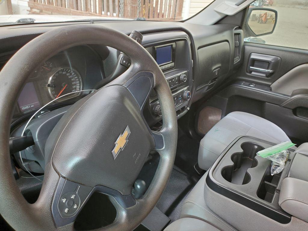 2014 Chevrolet Silverado 1500 W/T Double Cab 4D