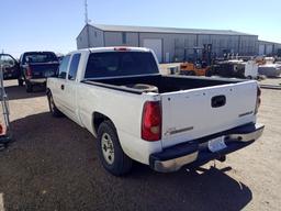 2003 Chevrolet Silverado 1500 Base / LS Extended Cab 4D