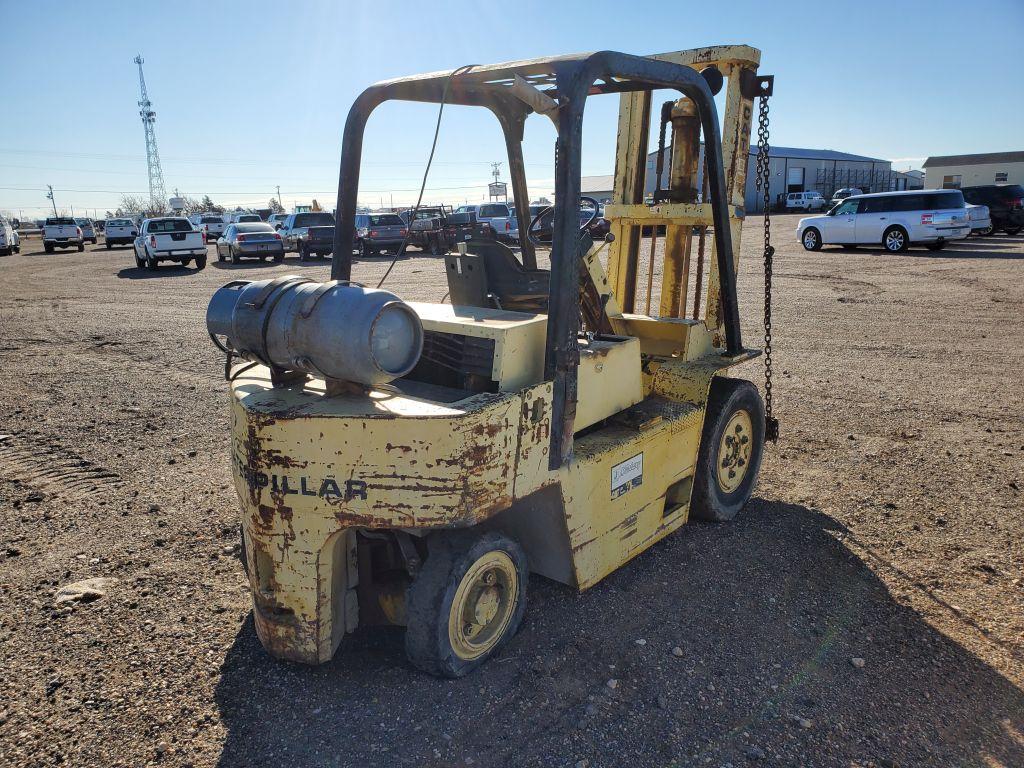 Caterpillar V80 D Forklift