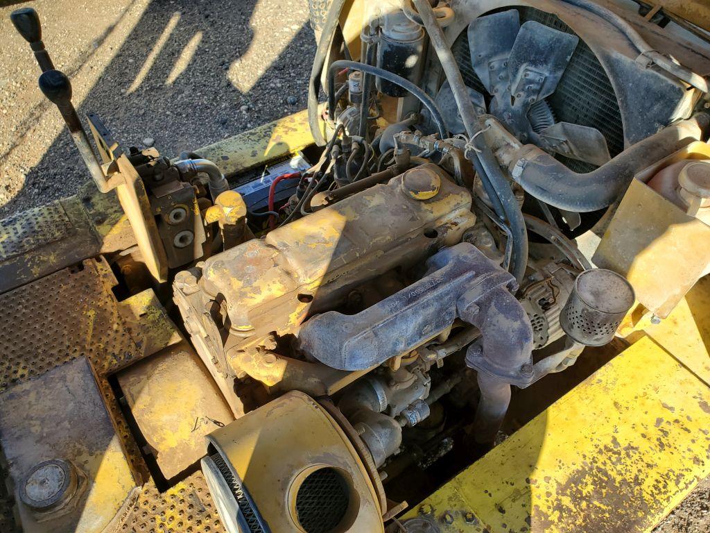 Caterpillar V80 D Forklift