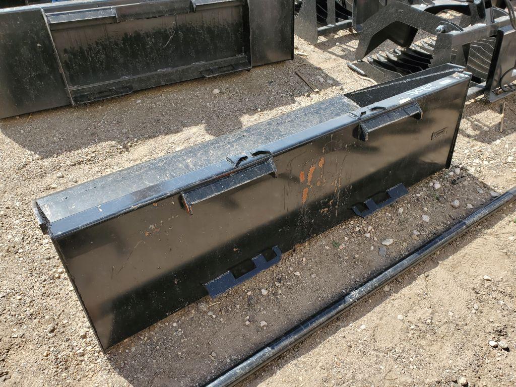 78" QT Bucket w/Blade