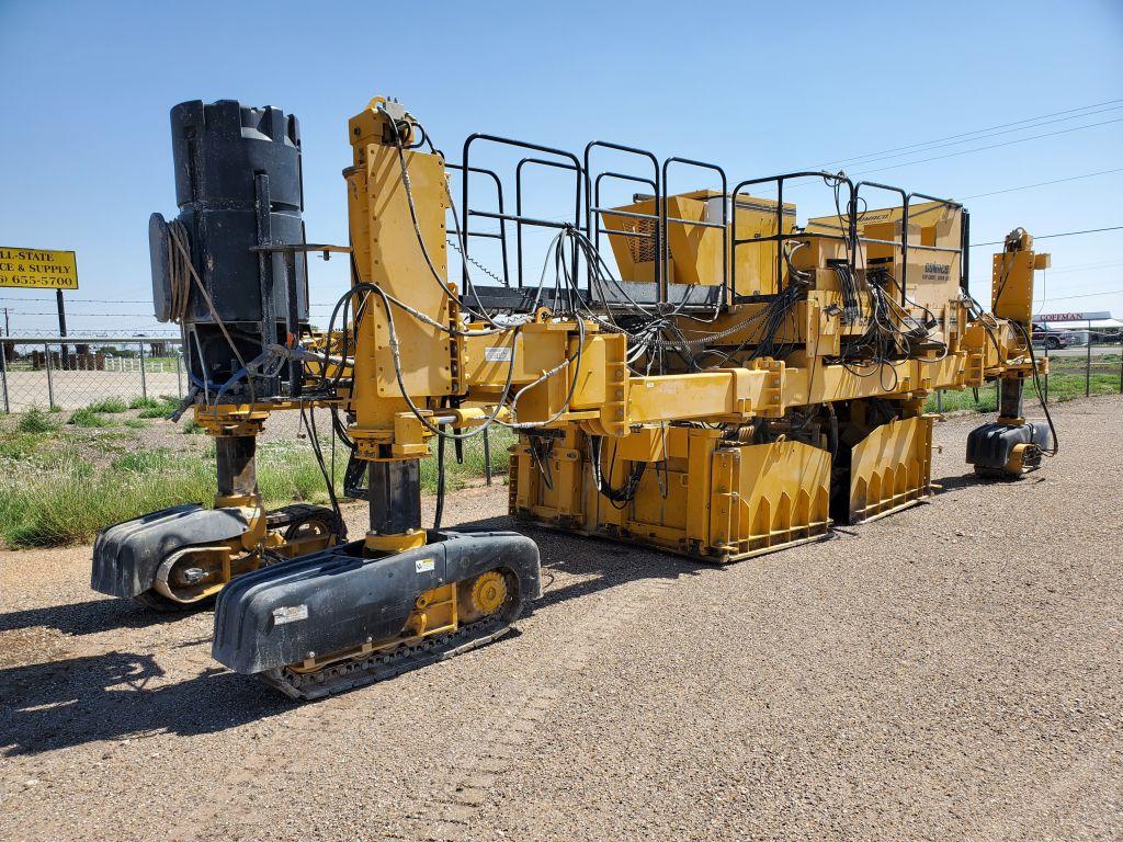 1999 Gomaco GT6300 Concrete Trimmer/Slipform Paver