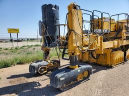 1999 Gomaco GT6300 Concrete Trimmer/Slipform Paver