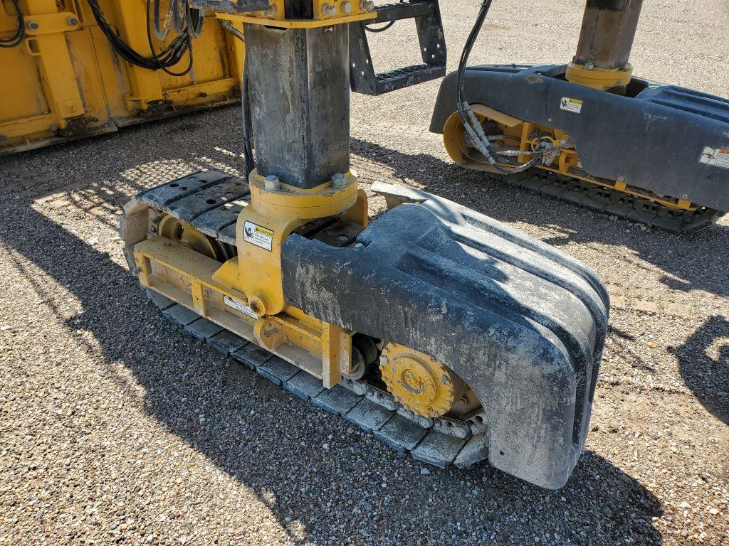 1999 Gomaco GT6300 Concrete Trimmer/Slipform Paver