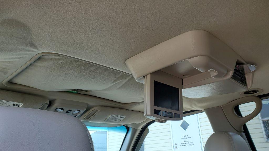 2005 Chevrolet Tahoe LS SUV 4D