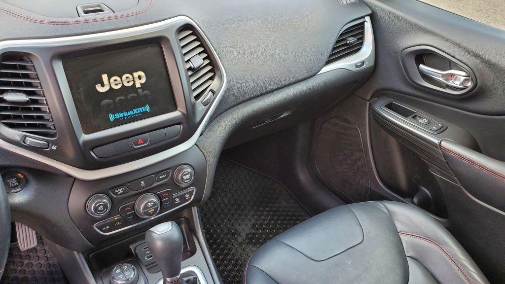 2014 Jeep Cherokee Trailhawk SUV 4D