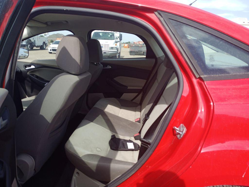 2014 Ford Focus SE Sedan 4D